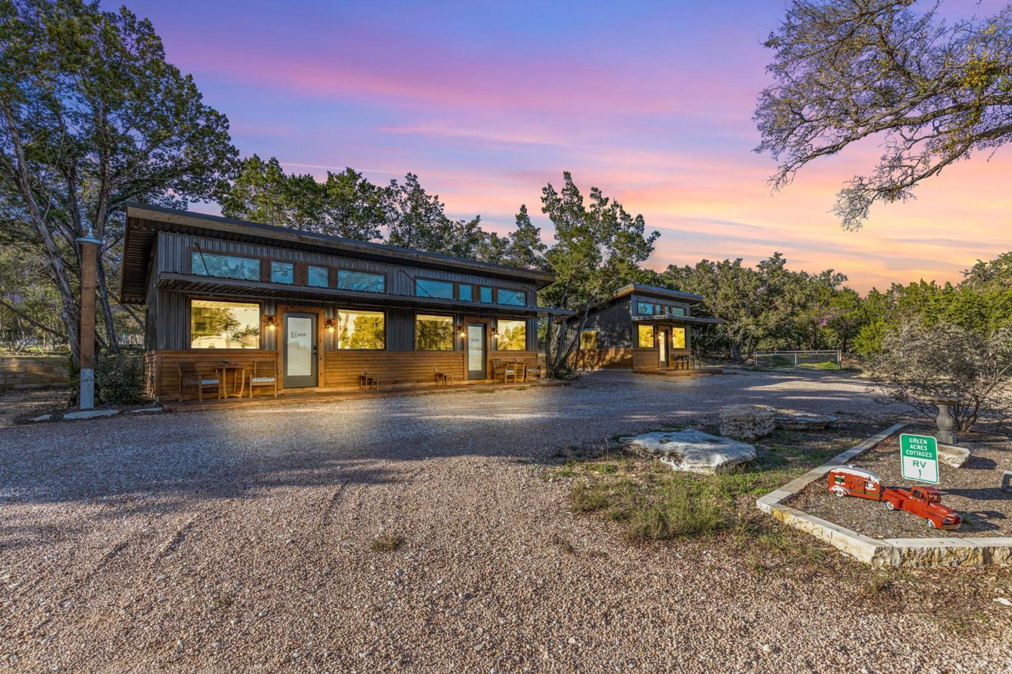 Hotel 7A Ranch Wimberley Exterior foto